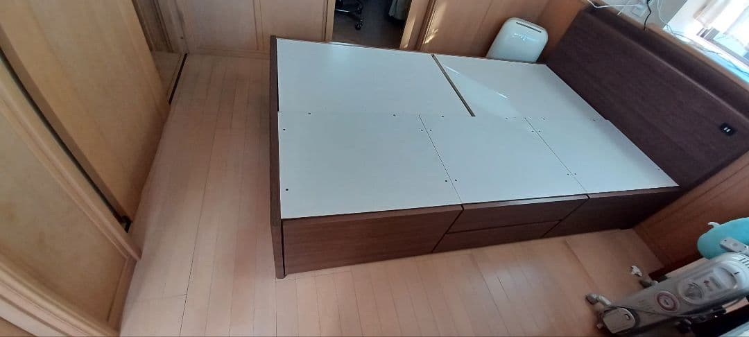 ニトリ　収納付きベッドフレーム　セミダブル