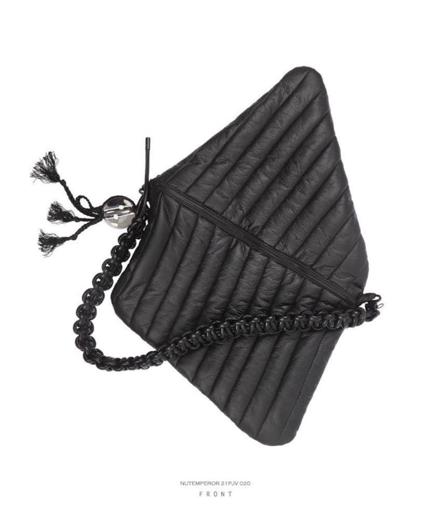 NUTEMPEROR ショルダーバッグ