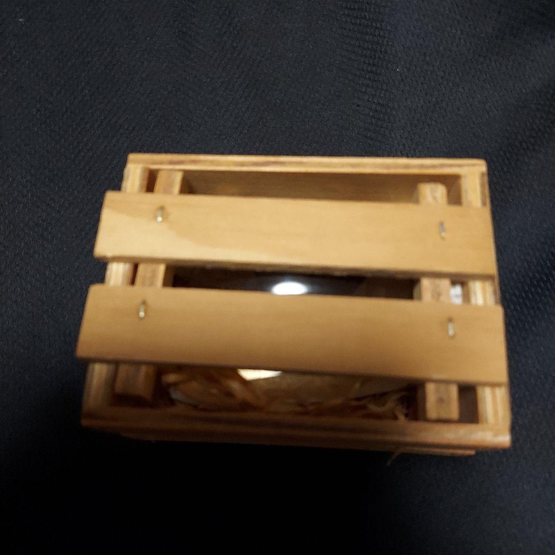 水晶のなかに謎のもの