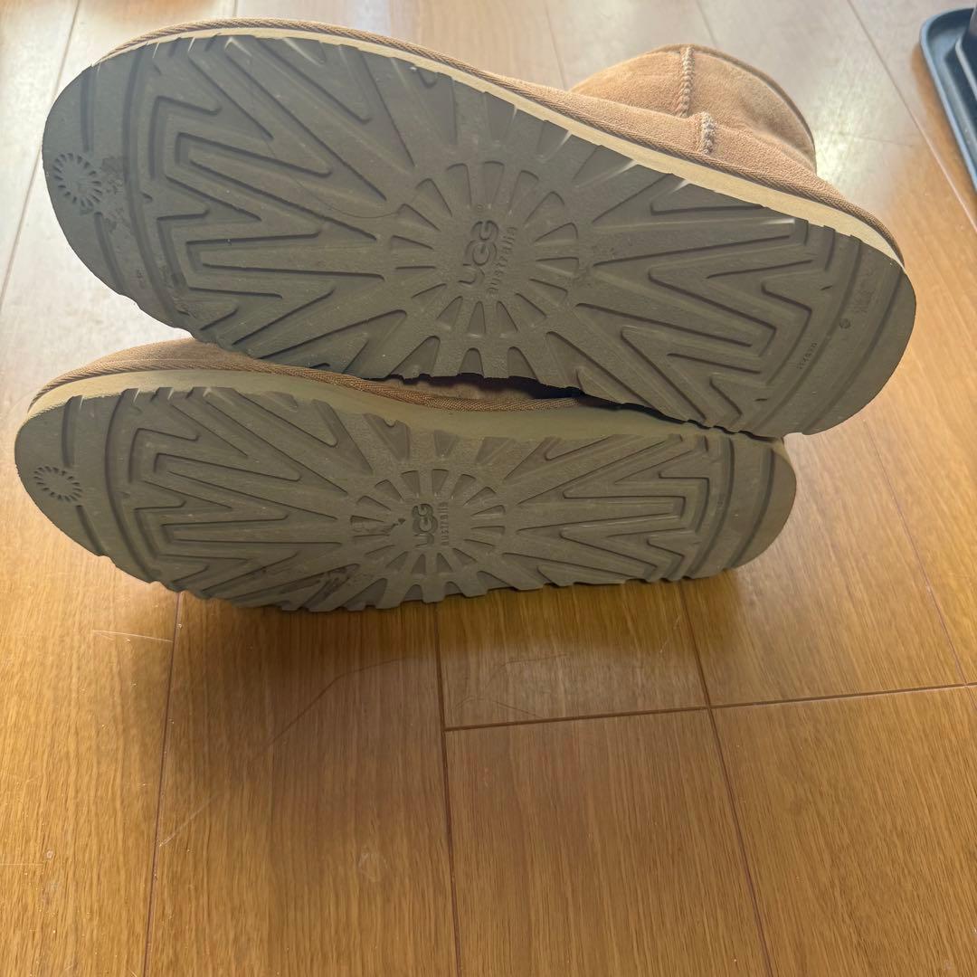UGGムートンブーツ　キャメル