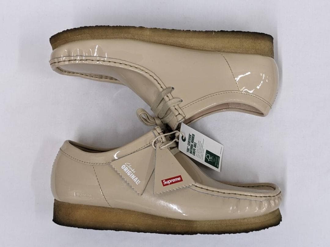 シュプリーム×クラークス/ワラビー/コラボ/箱付き/エナメル仕様/ローファー