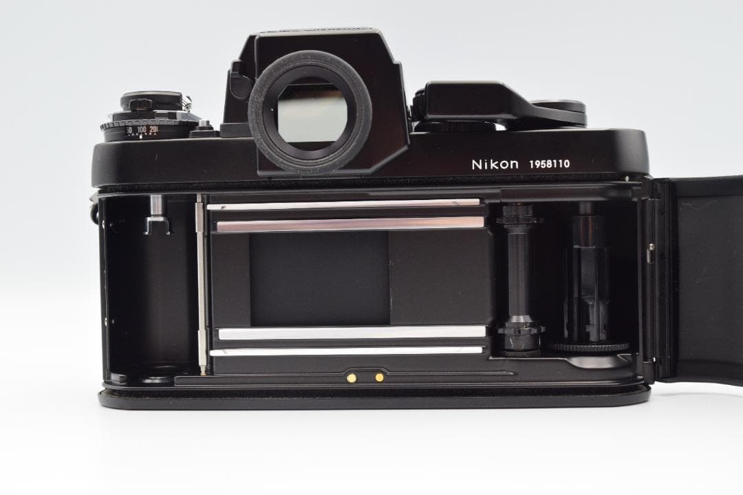 NIkon F3 HP ハイアイポイント フィルム一眼レフ 195万番台