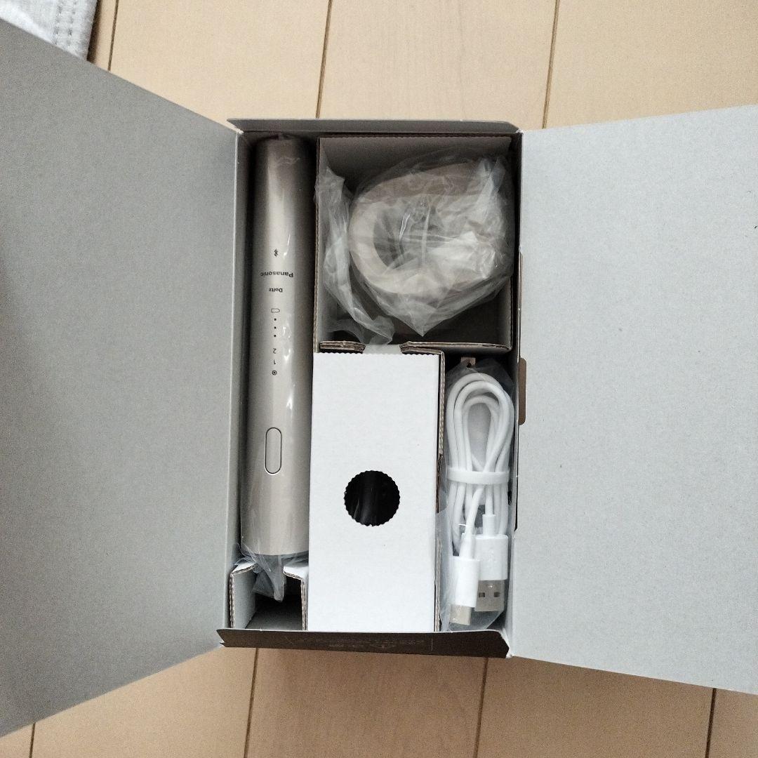 【新品未開封】Panasonic EW-DT63-N 電動歯ブラシ ドルツ