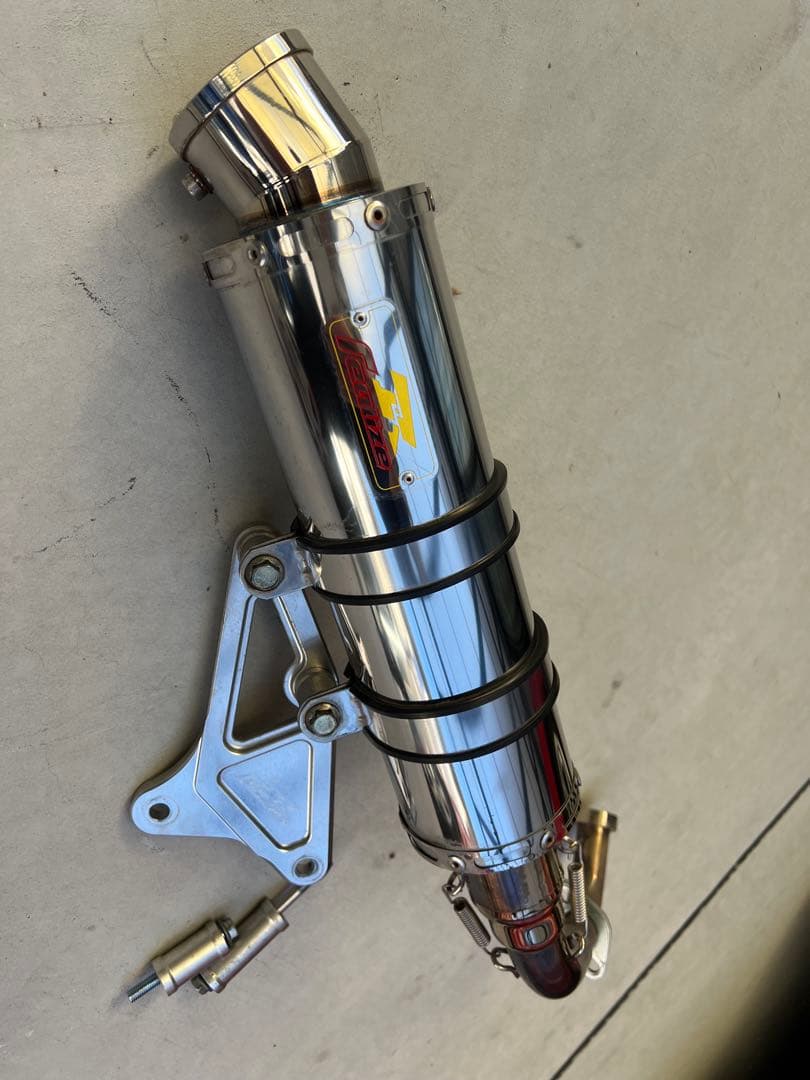 シグナス3型　リアライズマフラー美品