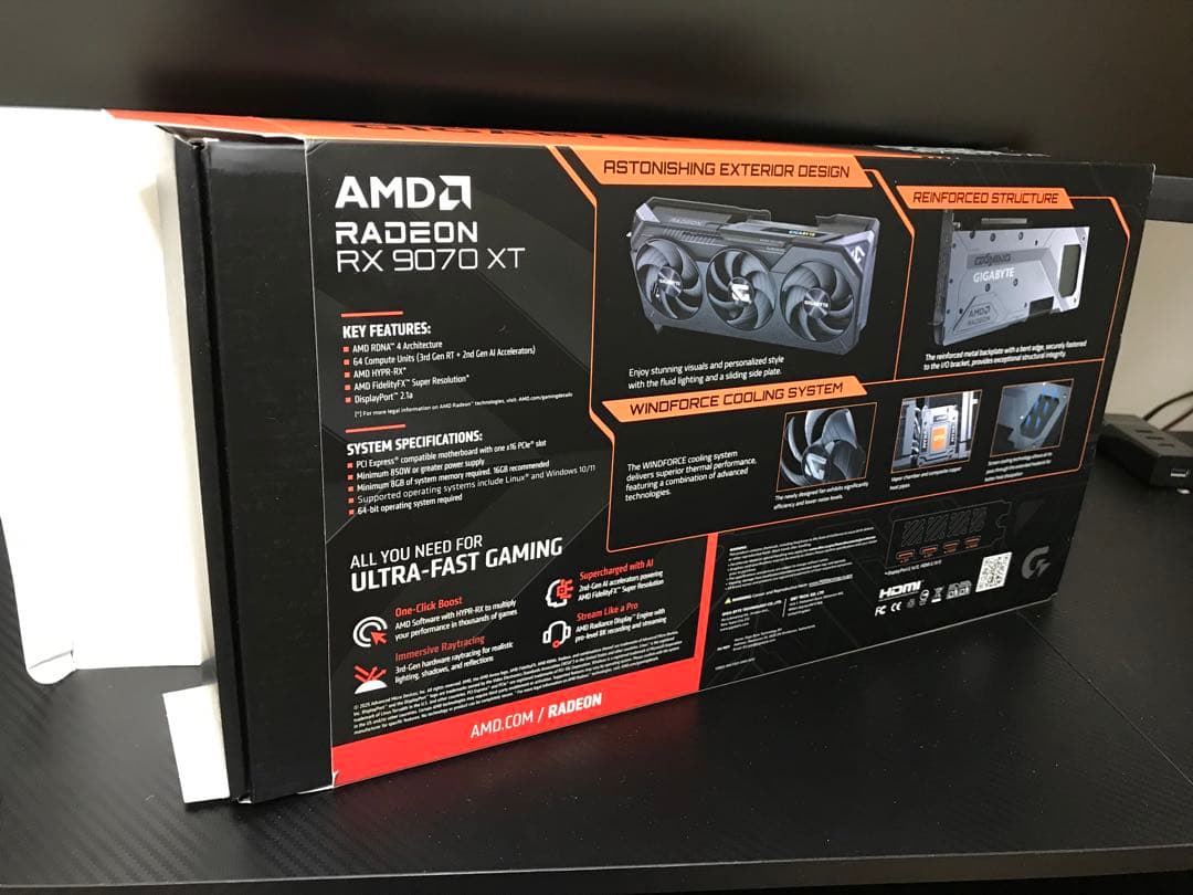 グラフィックボード・グラボ・ビデオカード GIGABYTE Radeon RX9070XT GAMING OC 16G