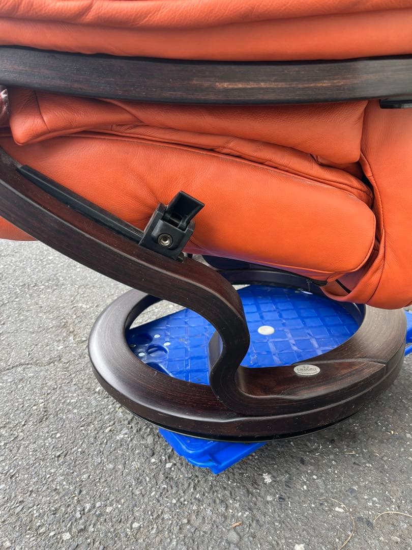 himollaヒモラ ゼロストレス リクライニングチェア&オットマン 本革