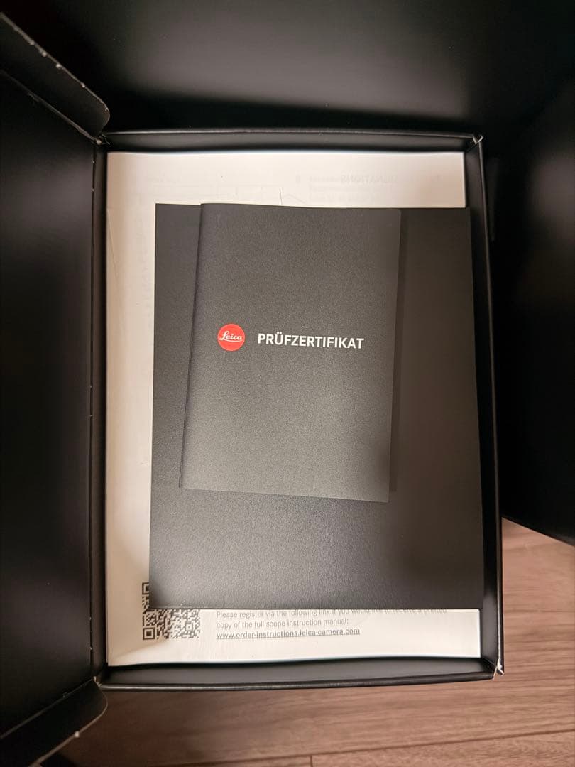 Leica Q2_予備バッテリー付き