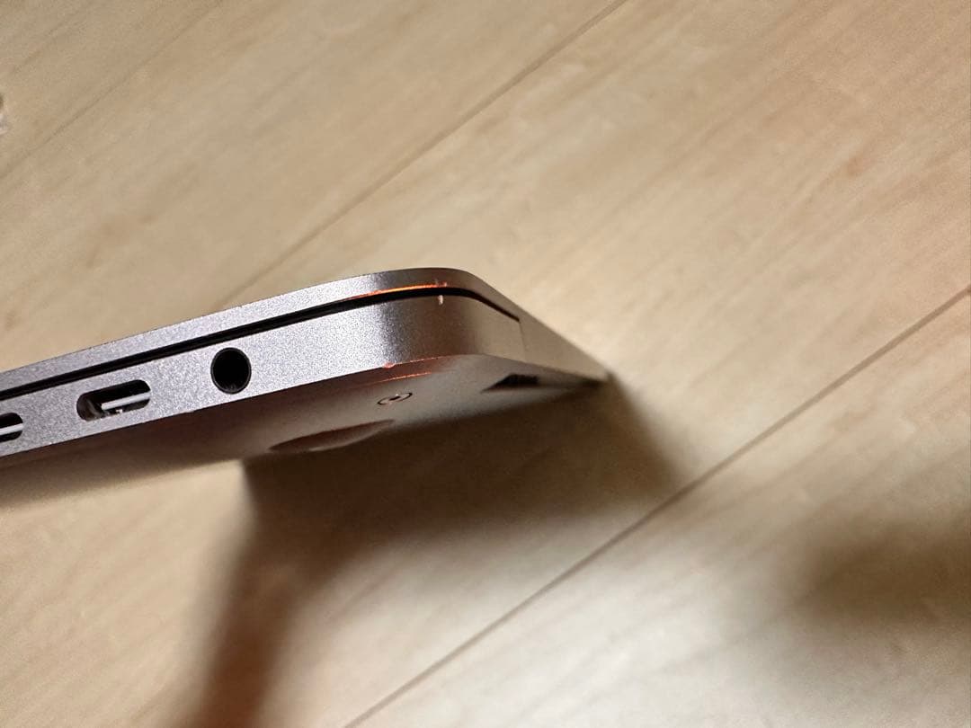 MacBook Pro スペースグレー 本体、2017年、15インチ