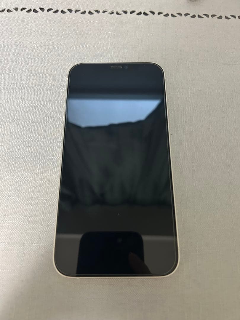 iPhone12本体128㎇　【レンズ内に気泡あり】