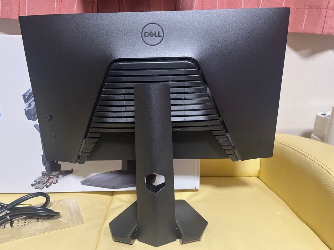 Dell S2421HGF 23.8インチ ゲーミングモニター