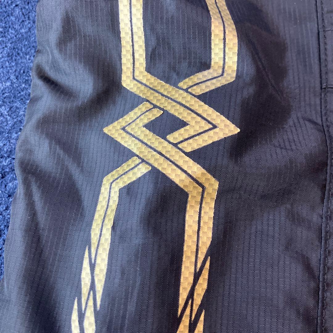 Mizuno ウィンドブレーカー 上下セット ブラック　ブレスサーモ厚手