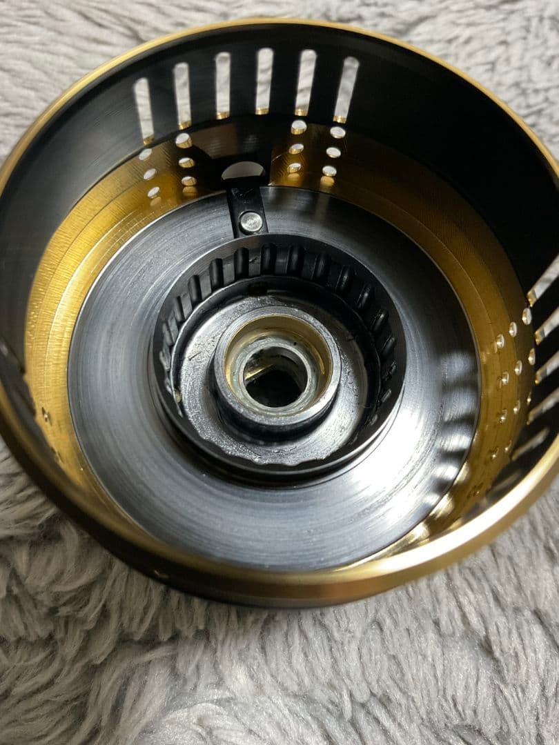 ダイワ 15イグジスト 2510PE-H 新品未使用 ケース付き