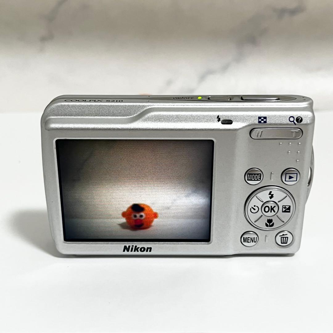 Nikon COOLPIX S210 ニコン デジカメ コンデジ