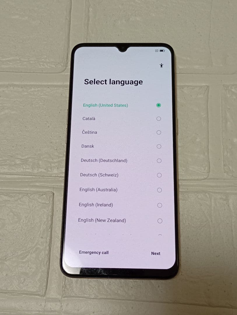OPPO A73　ダイナミック オレンジ