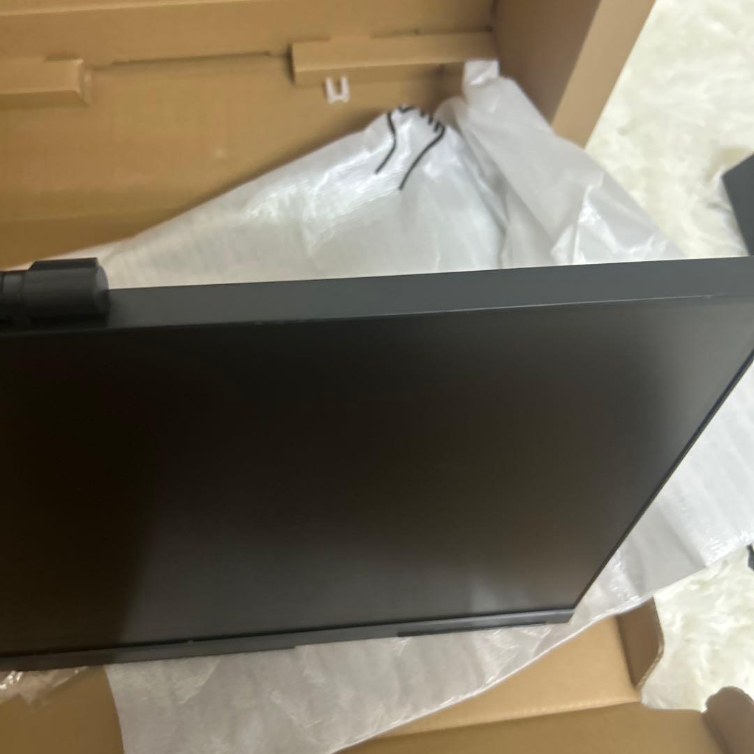 【美品】ThinkCentre Tiny-in-One 24 Gen 5 モニタ