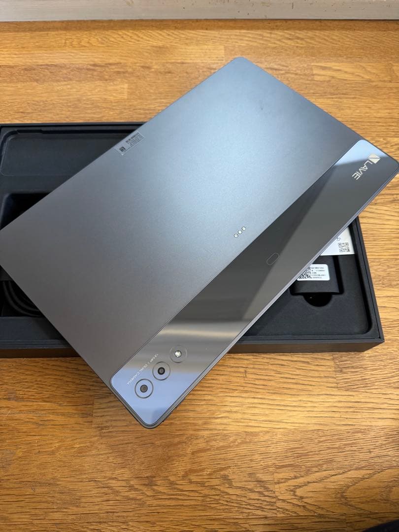 NEC LAVIE Android Tablet PC-T1495HAS〔美品〕