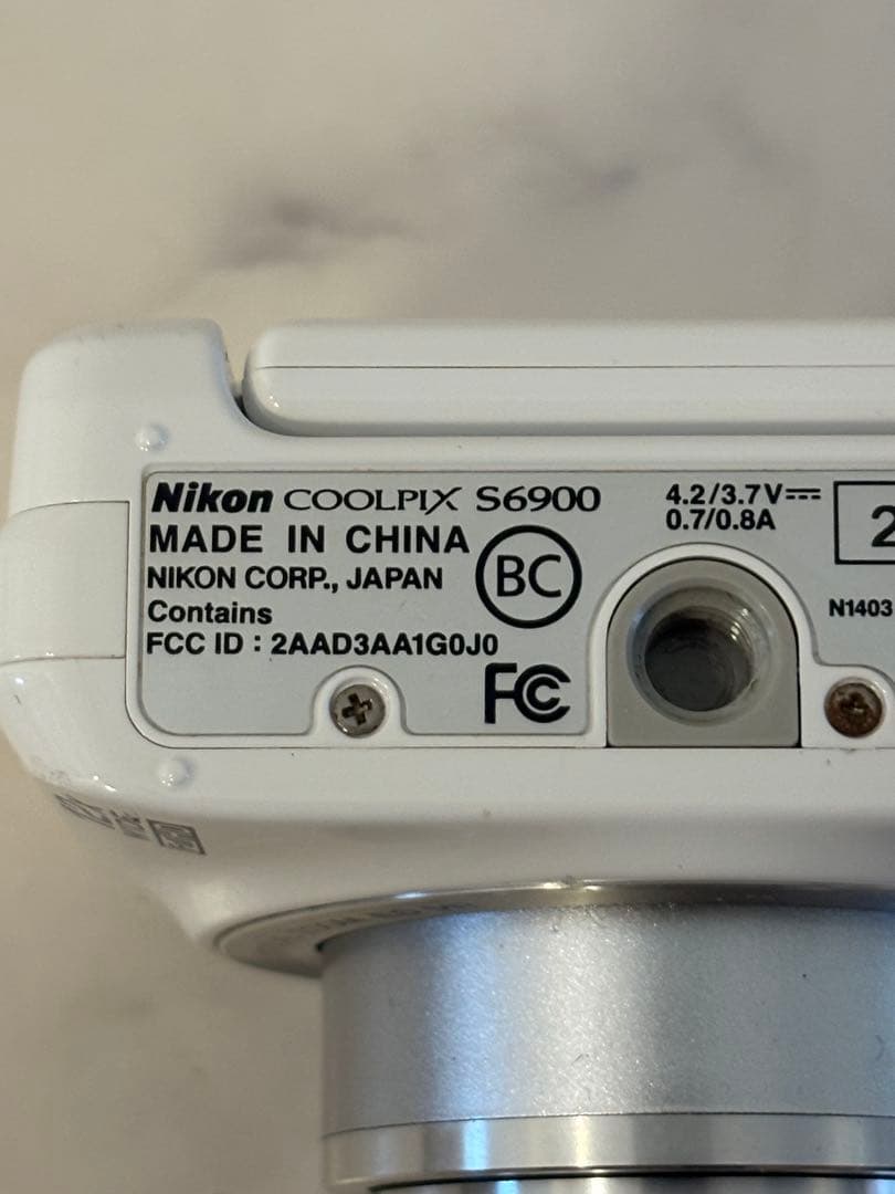 Nikon COOLPIX S6900 ホワイト