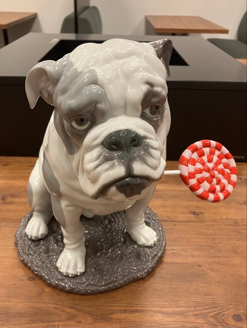【最終価格】リヤドロ ブルドッグとロリポップ