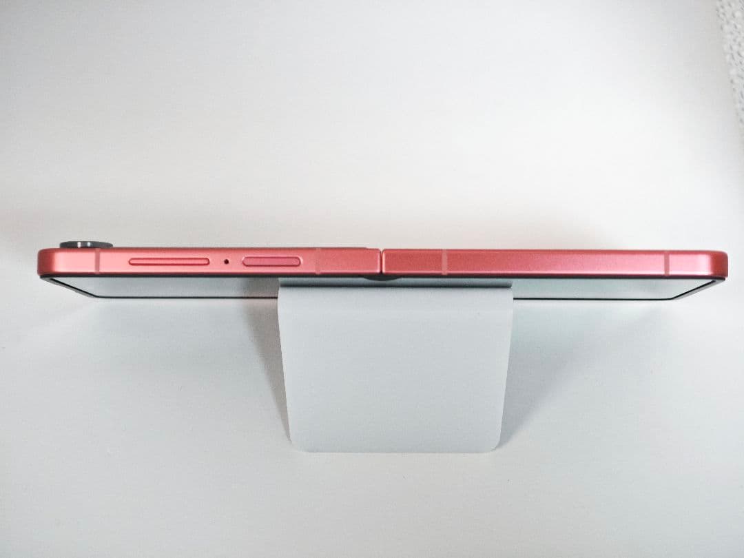 【Aランク】Galaxy Z Flip7 コーラルレッド 256GB 韓国版