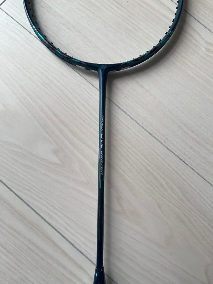 4UG5 ナノフレア800プロ　新品未使用　YONEX　バドミントン　ラケット