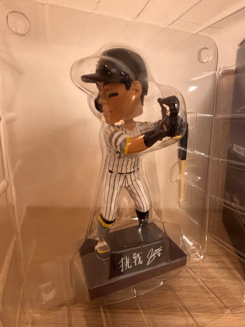 ボブルヘッドフィギュア 2025 佐藤輝明