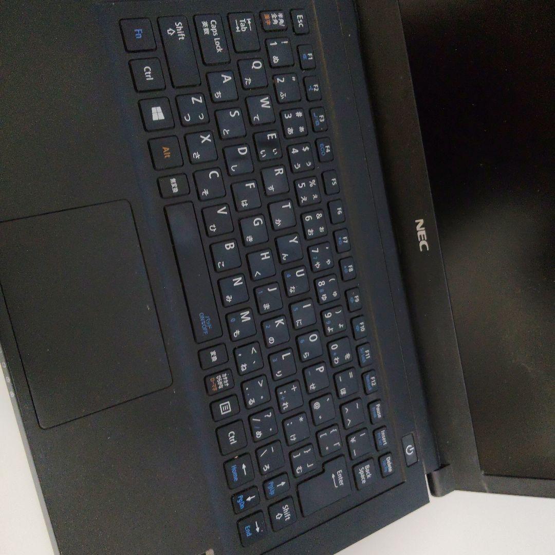 NEC　ノートパソコン　PC-GN174Y1A2　超軽量