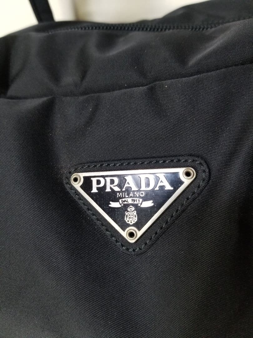 プラダ テスート ブラックナイロン ハンドバッグ/トートバッグ、レディース、