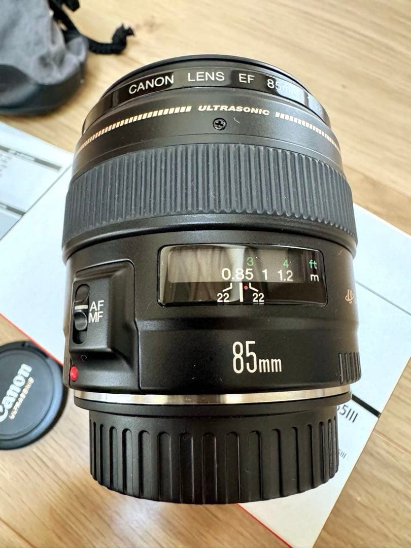 【最終金額・極美品】キャノンCANON EF 85mm F/1.8 USM