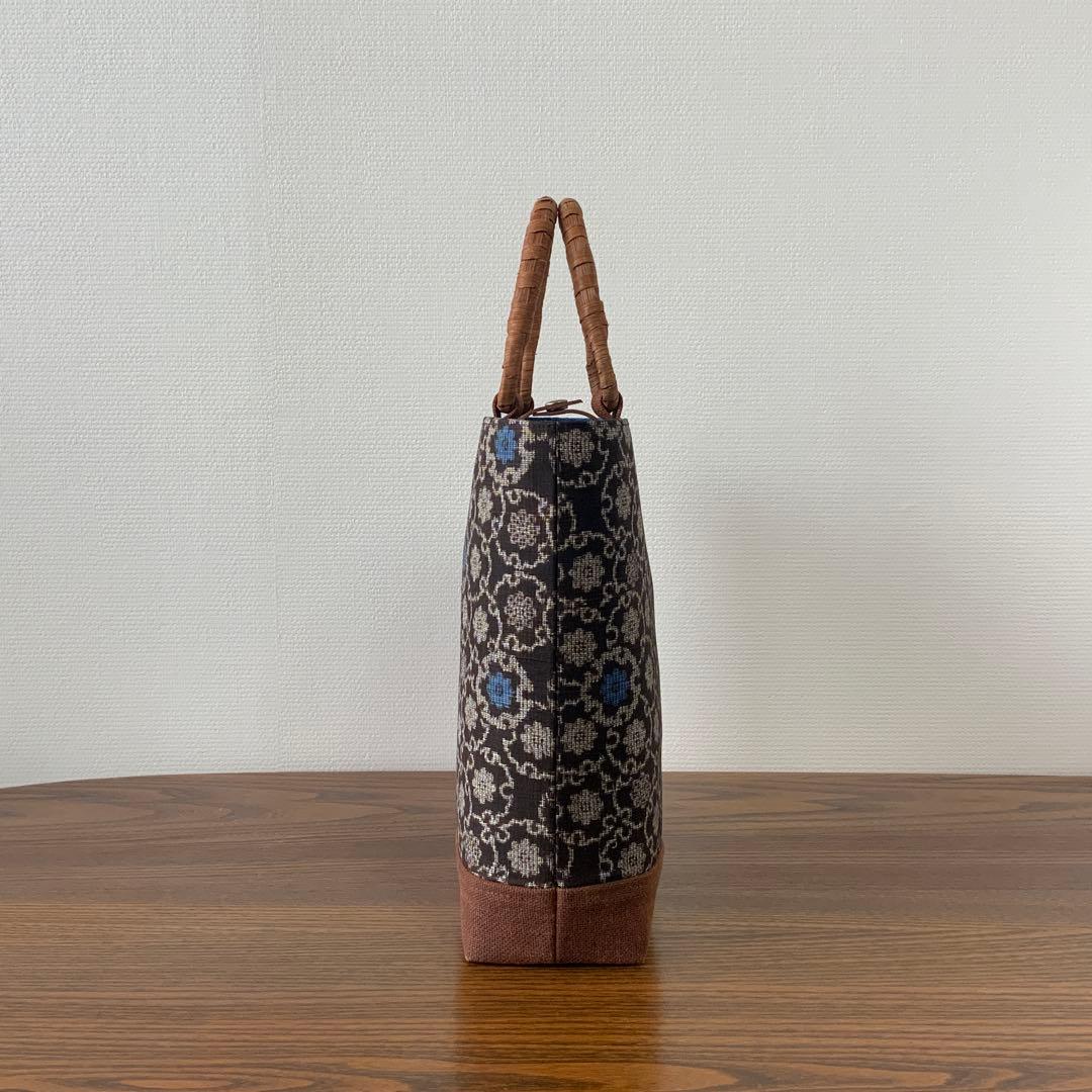アンティーク大島紬×酒袋　小さな雪輪重ね　リメイク　山葡萄ハンドルバッグ