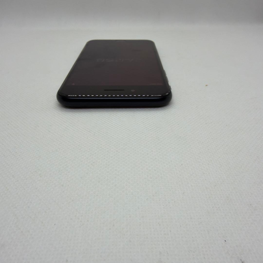 iphonese 第3世代 MMYC3J/A