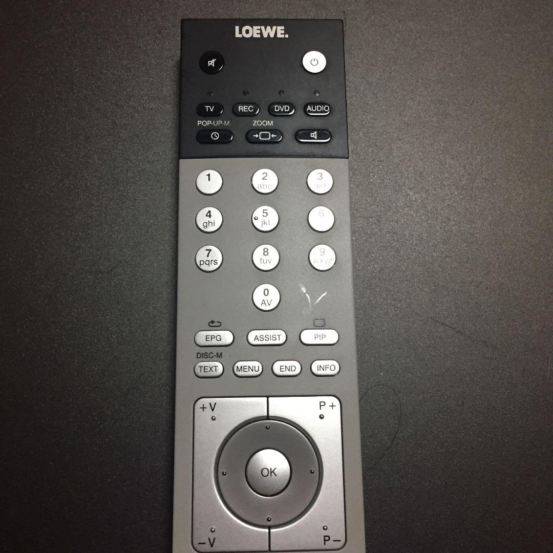 LOEWE. ロエベ テレビ リモコン 89950A17
