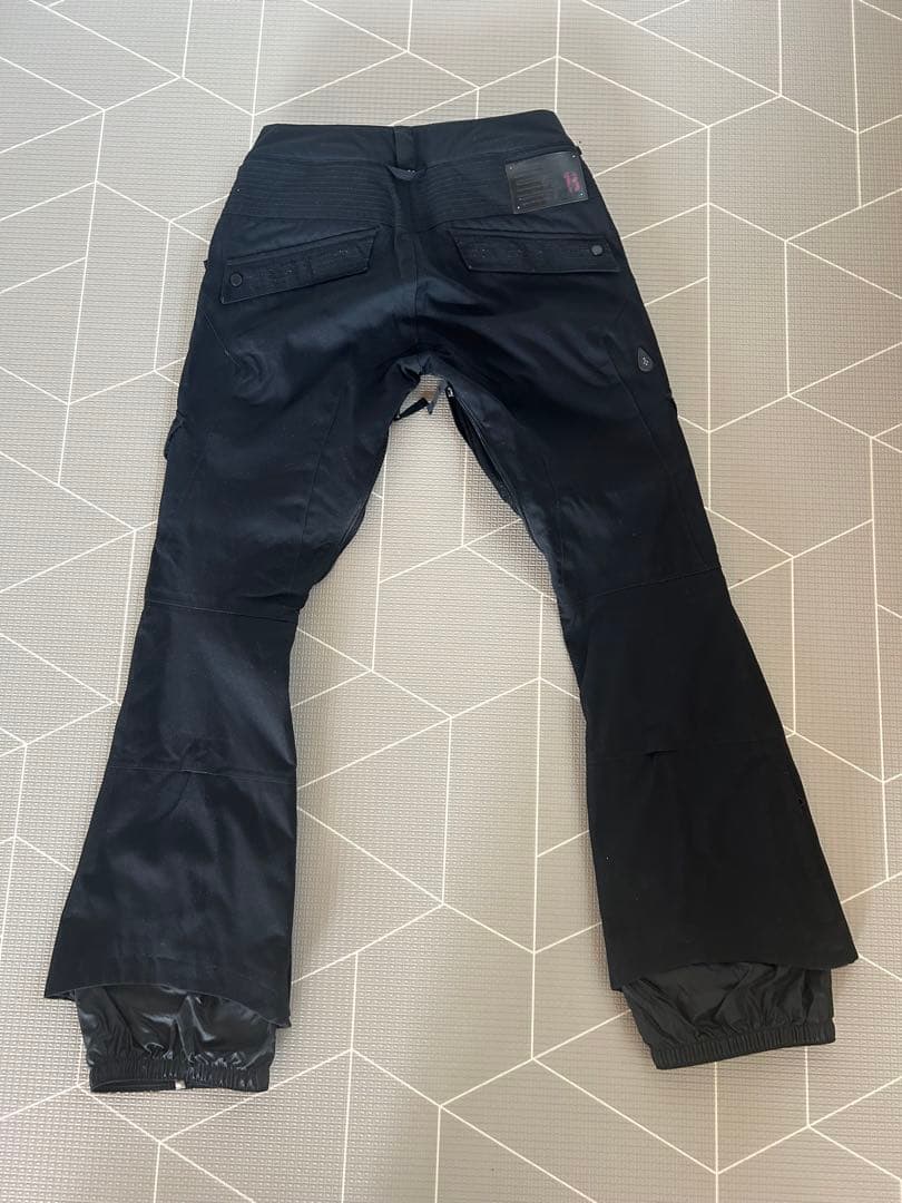 burton スノーボードウェア 上下　M&Sサイズ