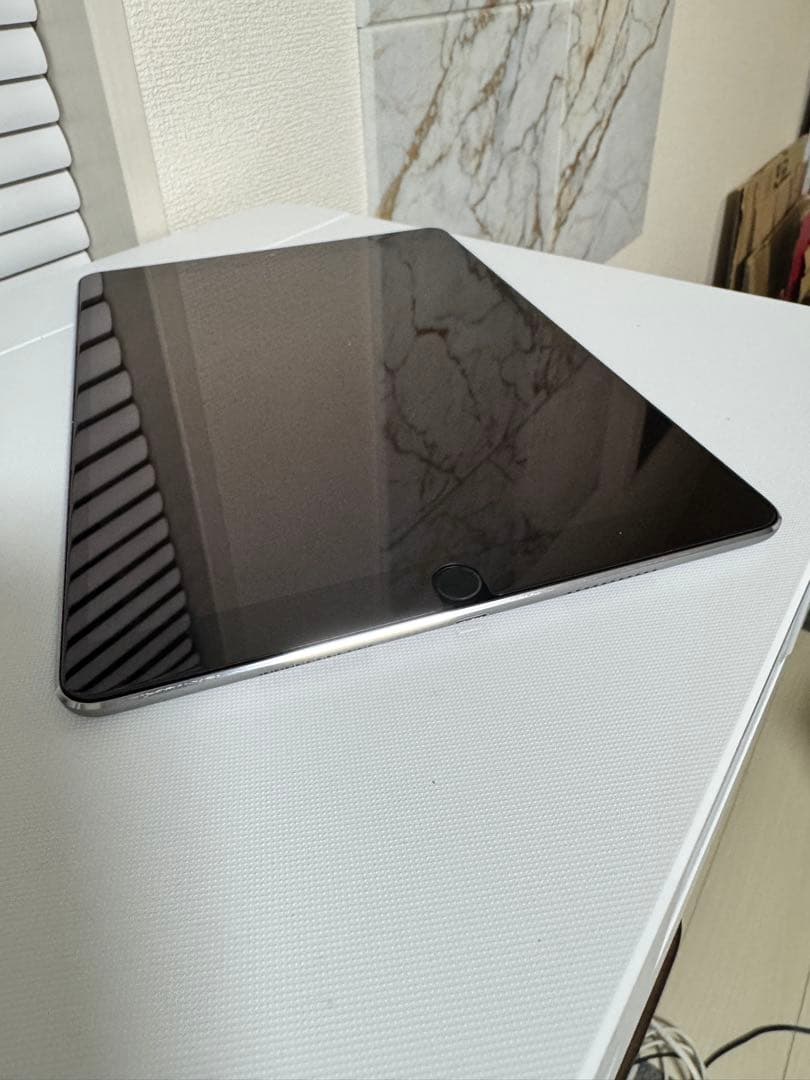 Apple iPad Pro 10.5インチ 外観美品 動作に問題なし