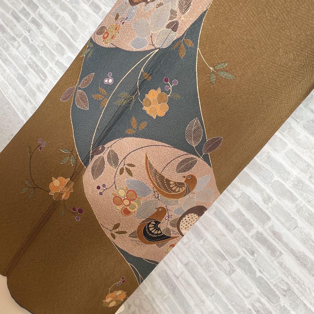 訪問着　フルセット　鳥　猫　鼠　旬　落款　可愛らしい　金駒刺繍　Q4