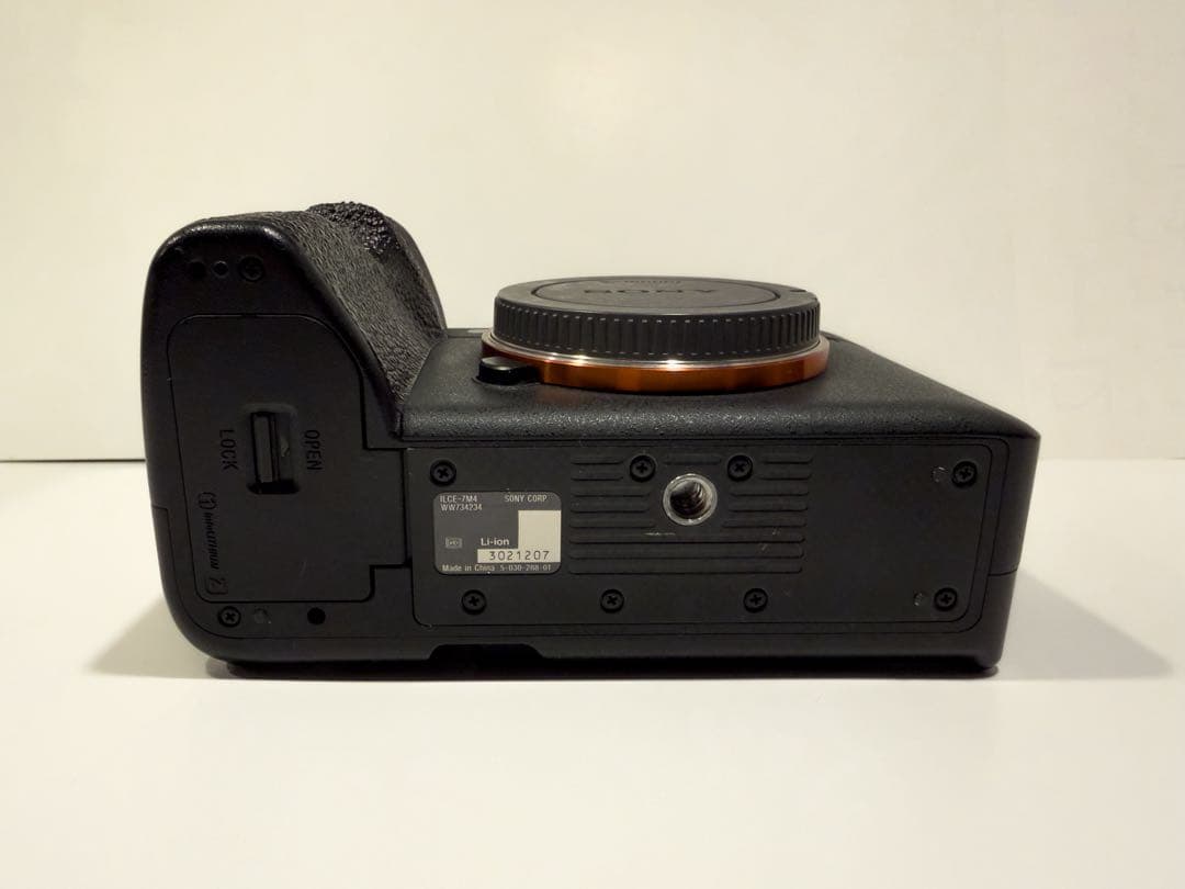 SONY α7 IV ボディILCE-7M4 延長保証残有ミラーレスカメラ本体