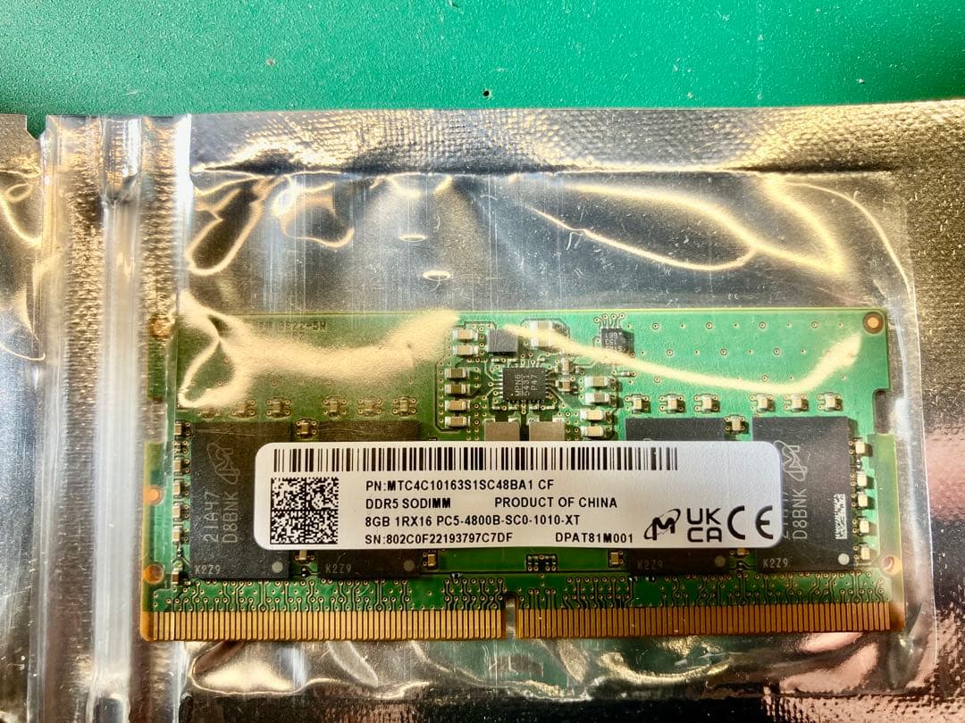 SODIMM DDR5 16GB (8GB x 2枚) SK Hynixほぼ新品