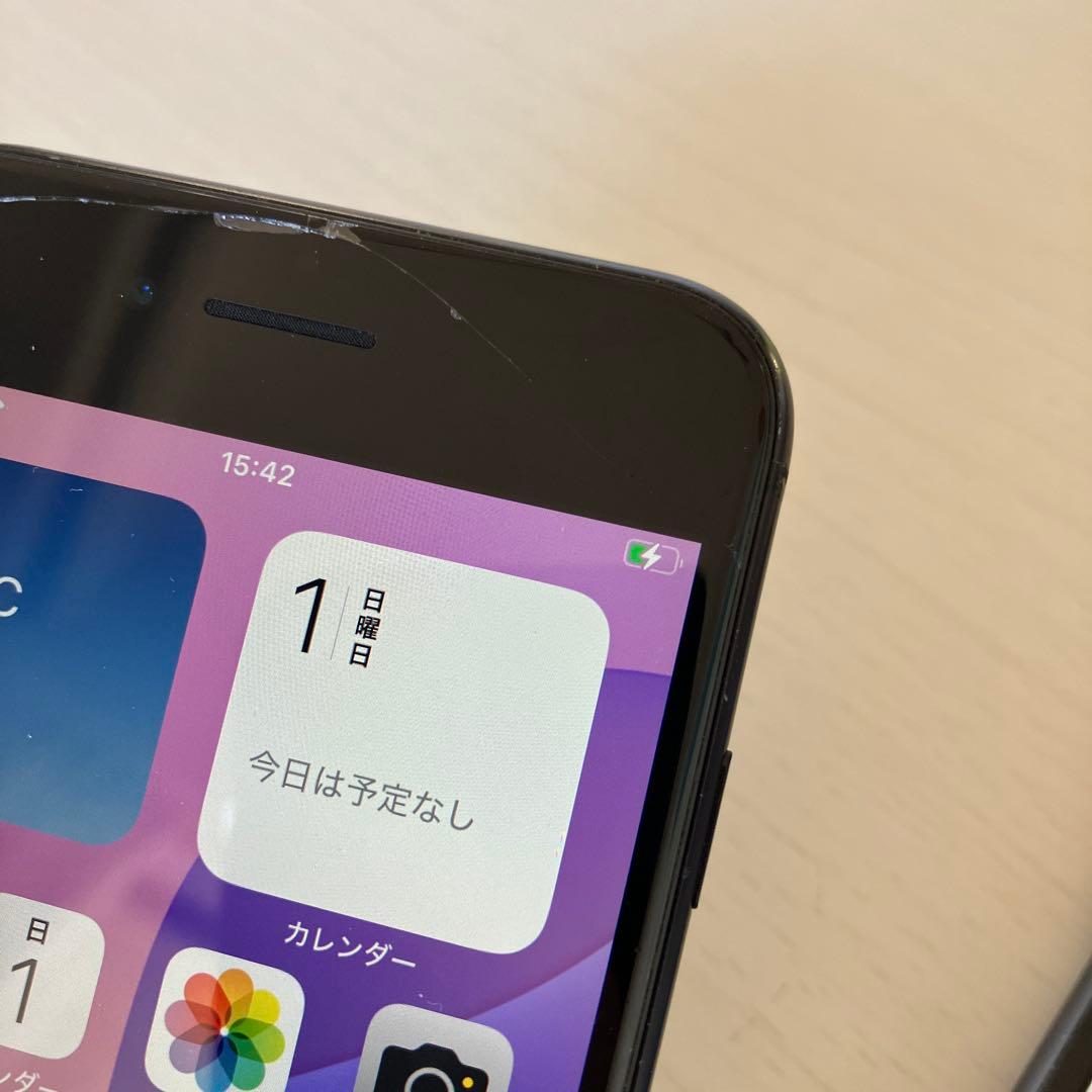 iPhone8 iPhoneSE ジャンク品　2個セット　スマホ