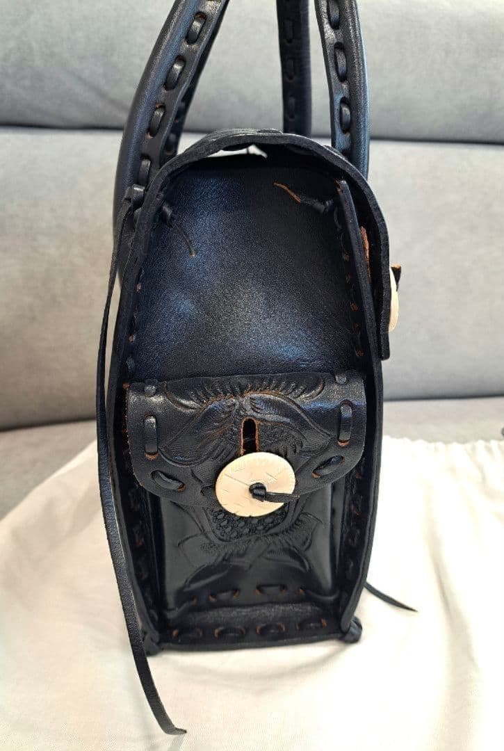 グレースコンチネンタル カービングトライブス マエストラS