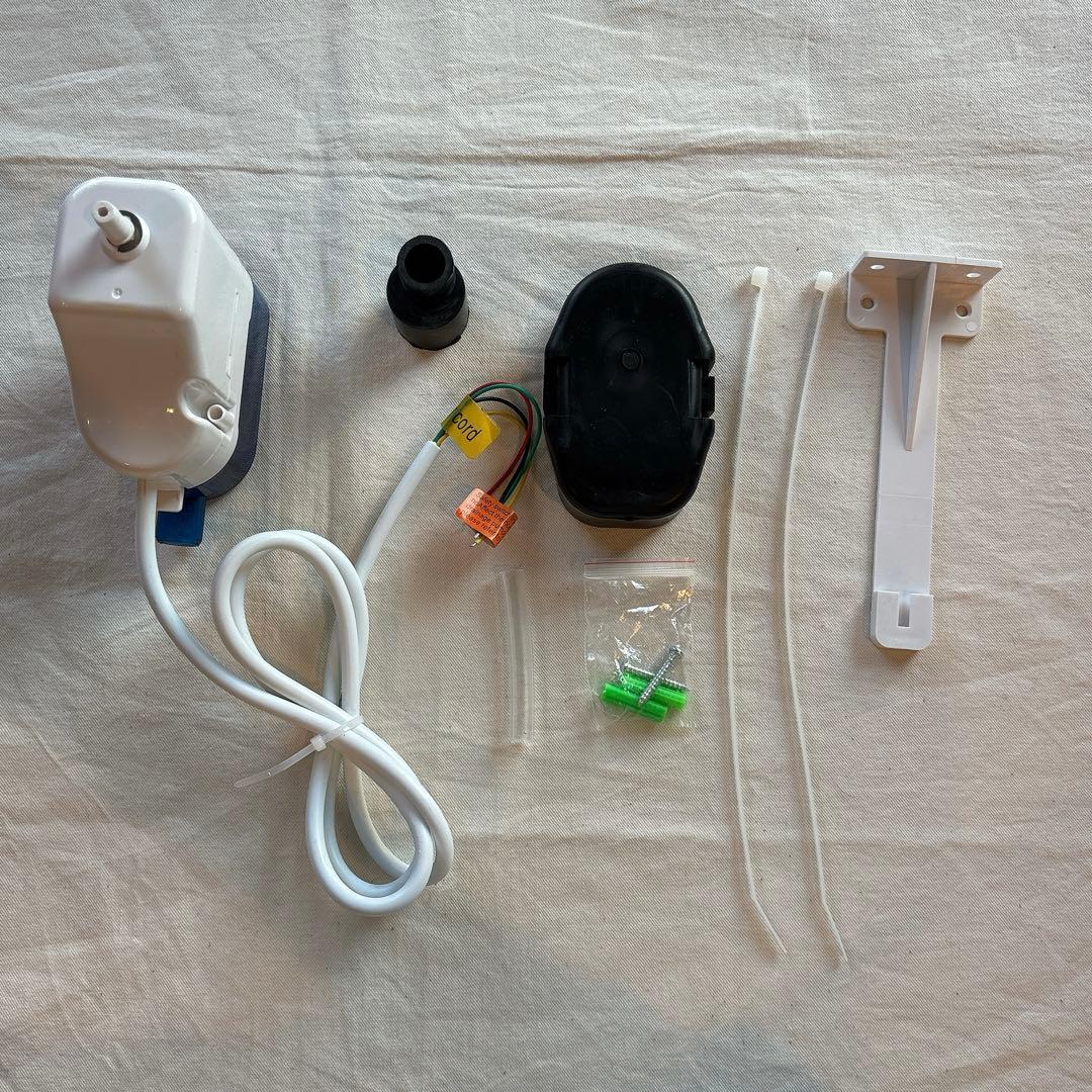 ☆　エアコンドレンポンプキット　5W排水ポンプ　70ml水タンク