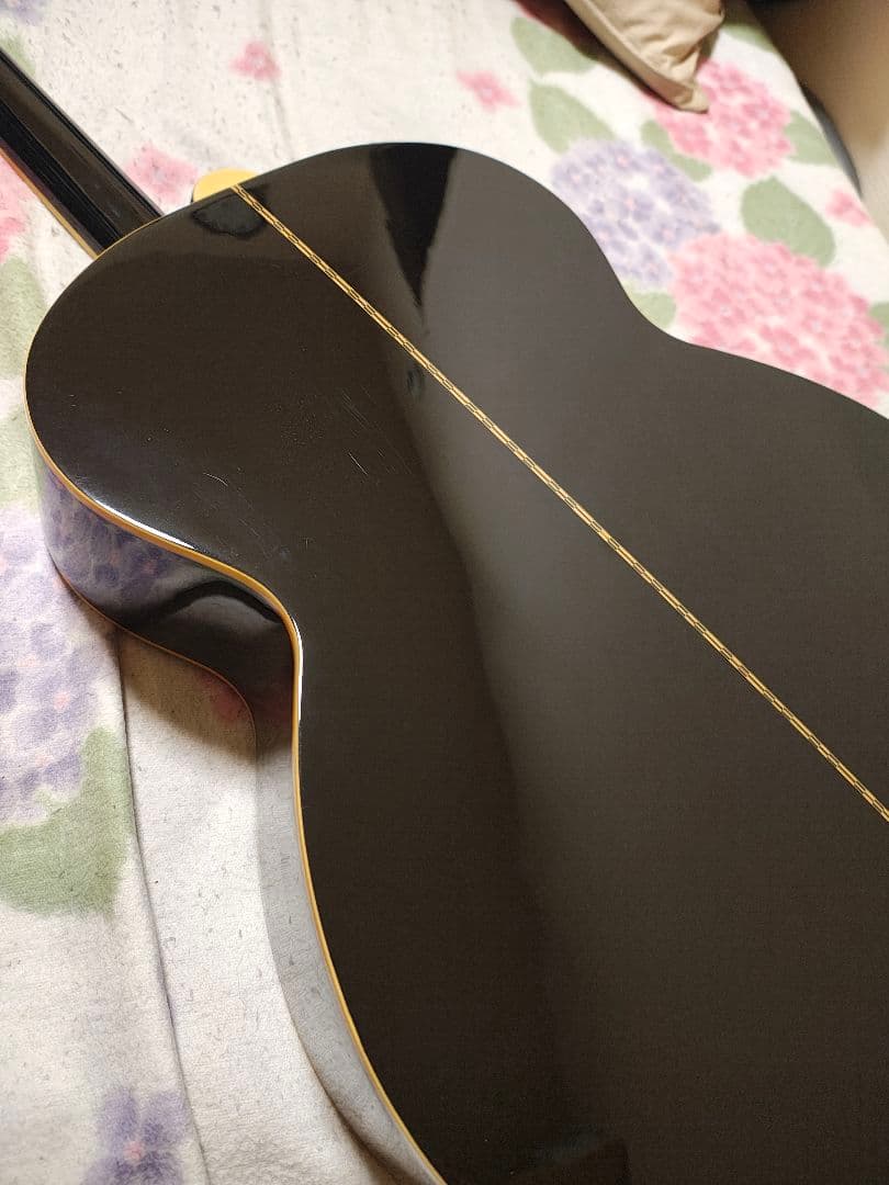 haram a 売約済み！Epiphone EJ-200 BK