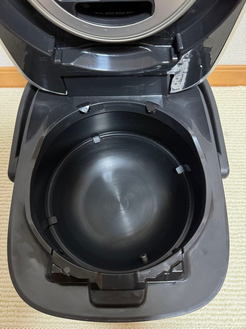 象印 圧力IH NW-PT10 2022年製 ブラック 動作保証