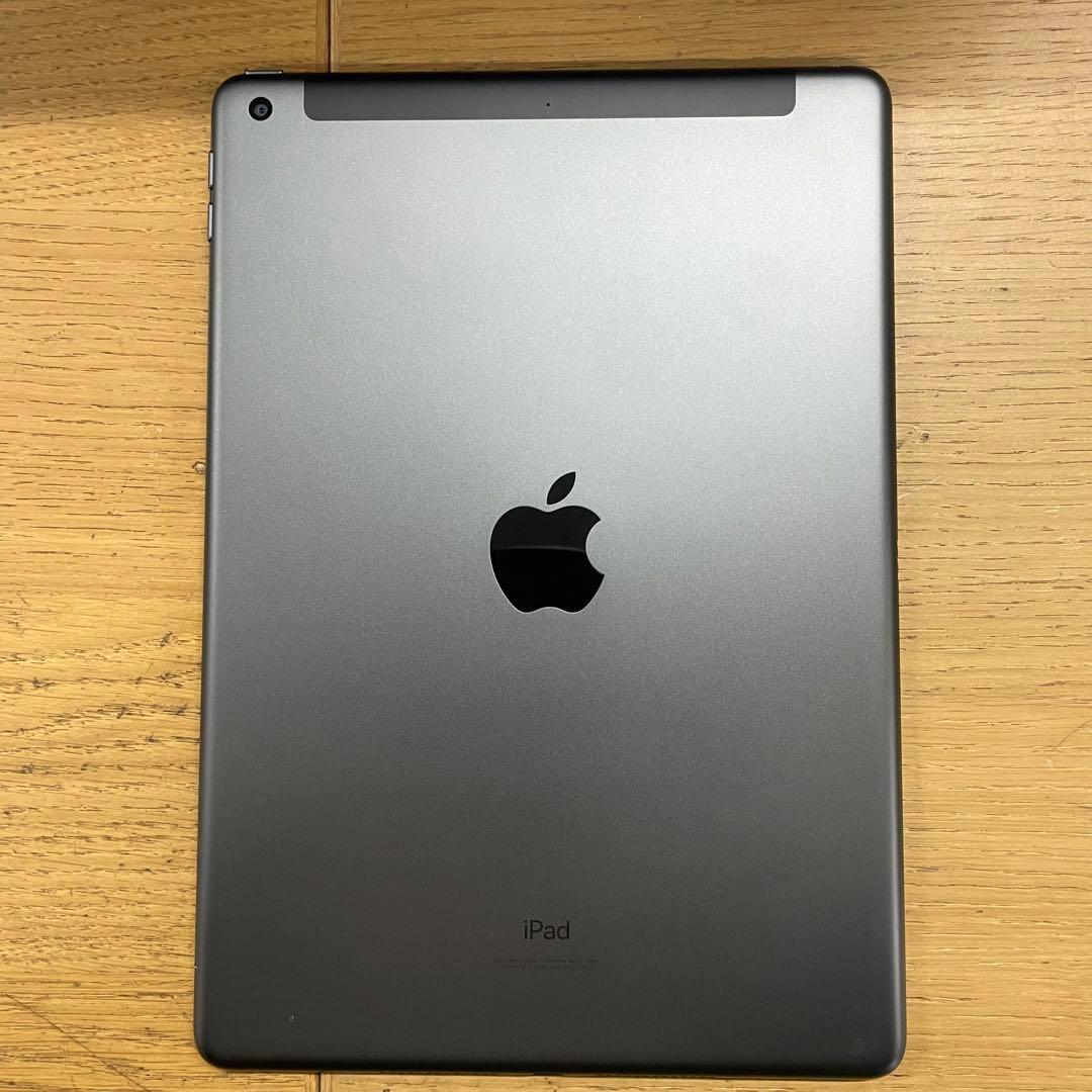 美品 iPad 第9世代 64GB SIMフリー スペースグレイMk473J/A
