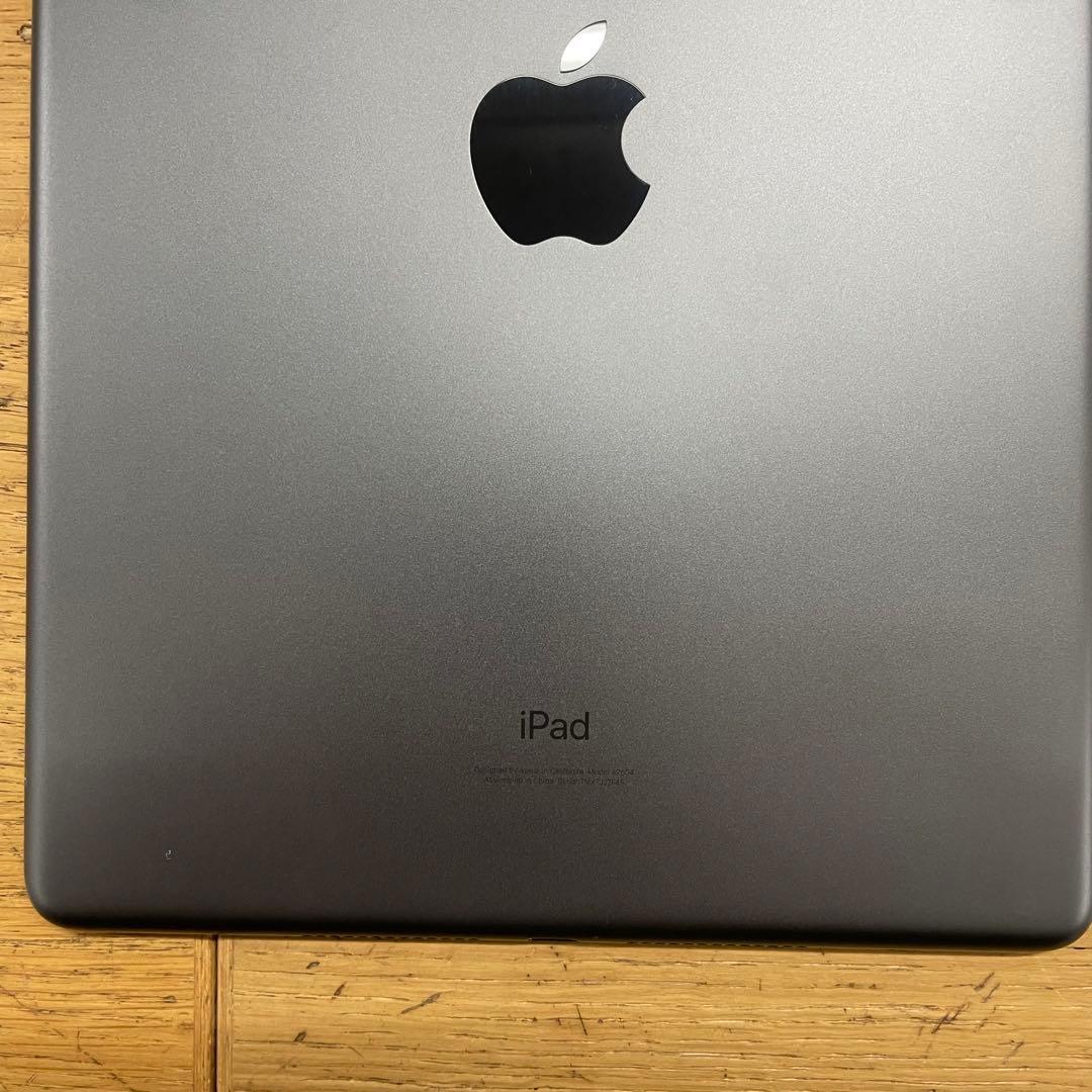 美品 iPad 第9世代 64GB SIMフリー スペースグレイMk473J/A