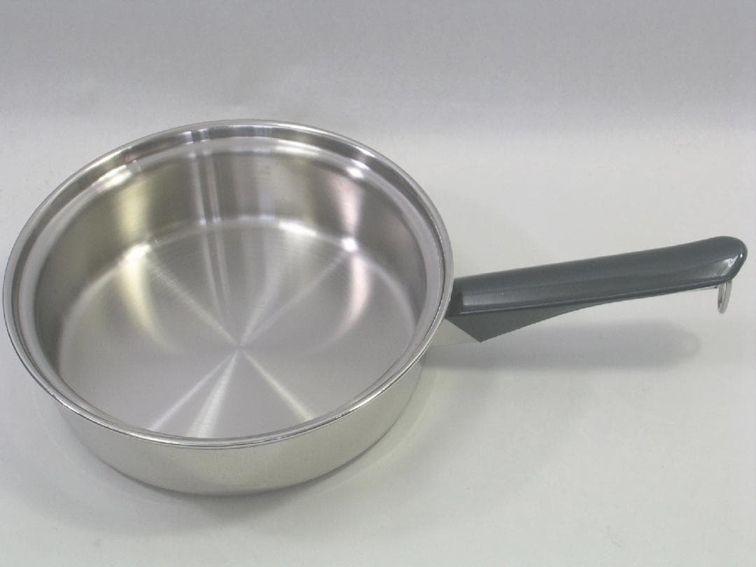 アムウェイ 中フライパン 未使用品 スクラブバッズ1個付き IH対応品