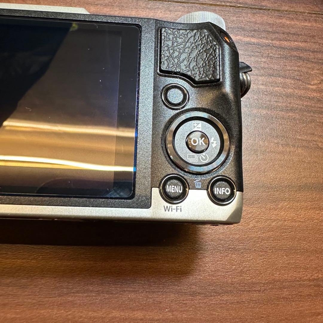 OLYMPUS SH-50 デジカメ ほぼ新品 5338