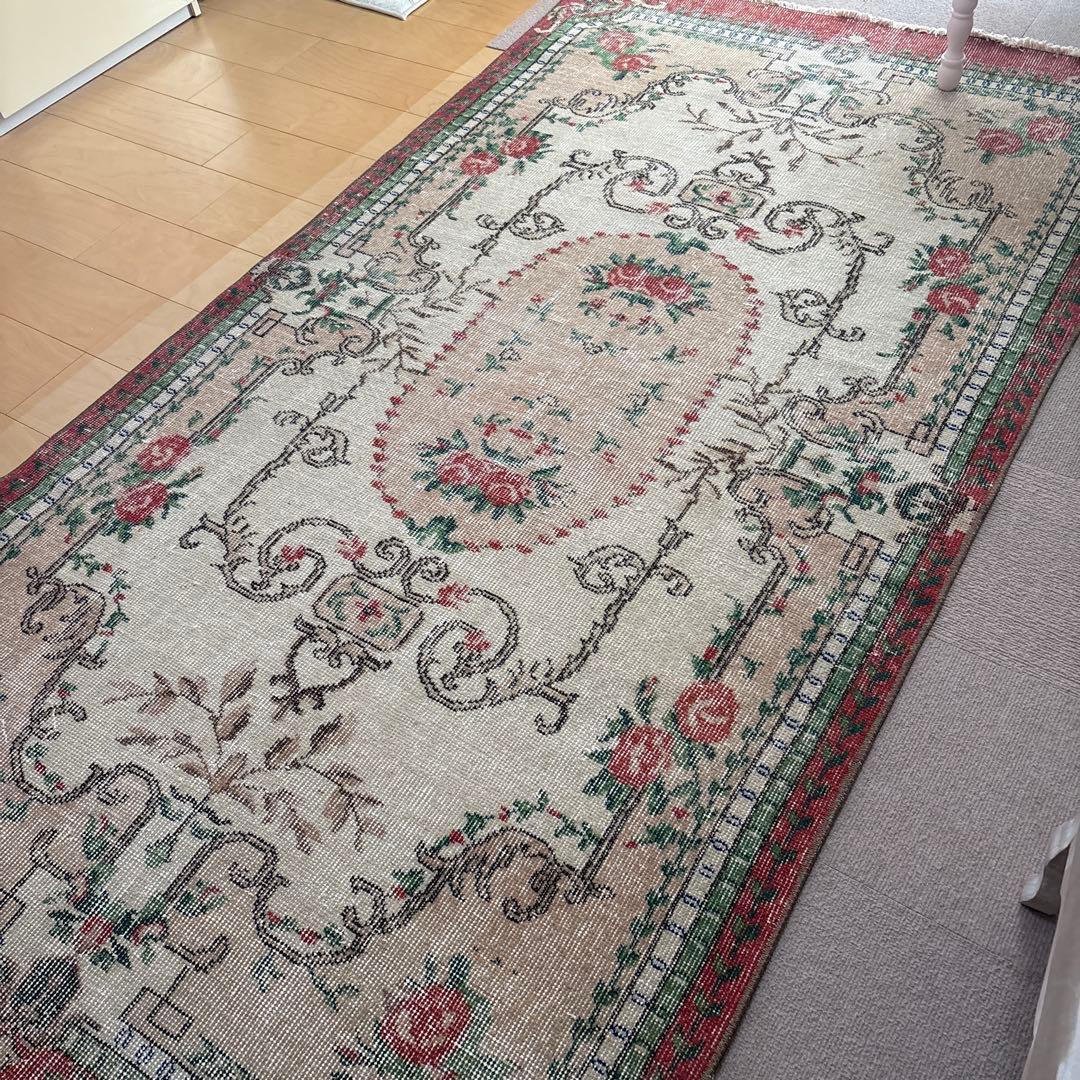 専用です❣️ トルコビンデージラグ☆額縁フラワーラグ　116cm×215.5cm