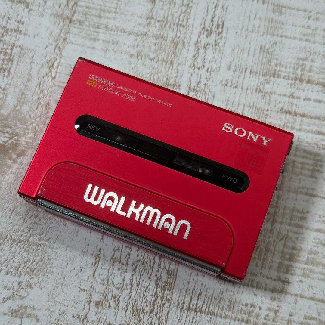 SONY WALKMAN WM-501 ソニー　ウォークマン　レッド　ジャンク