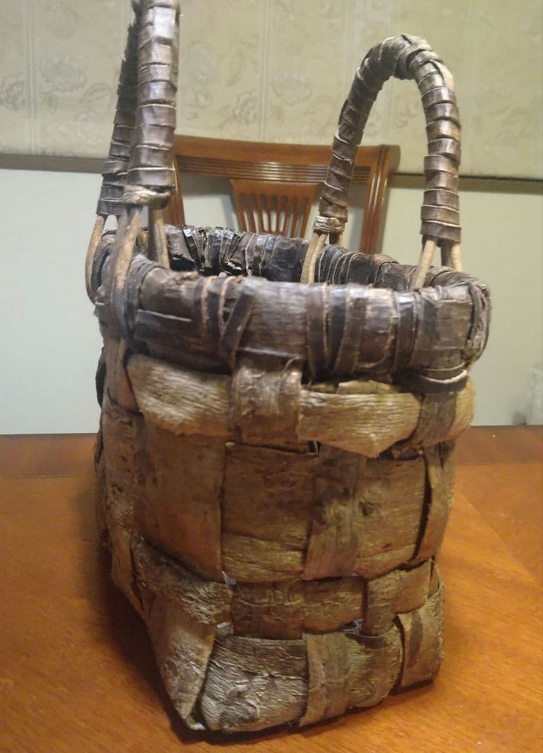 ☆天然素材☆国産（山形県飯豊町）手作り＊かごバッグ＊ヴィンテージ