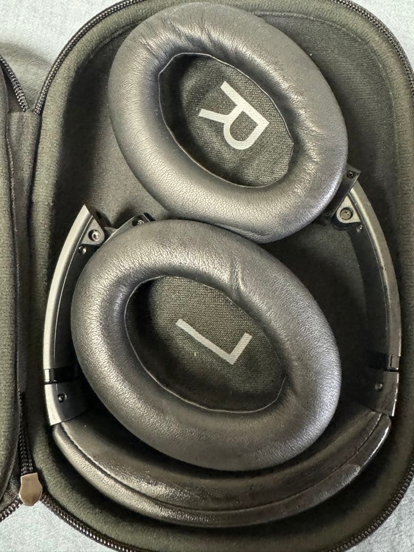 BOSE Bluetoothヘッドホン QUIETCOMFORT BLACK