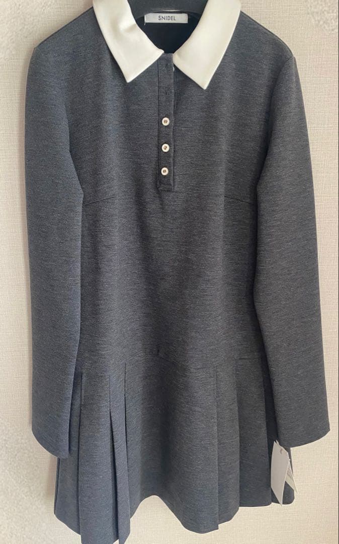 【snidel】ポロ襟 プリーツワンピース